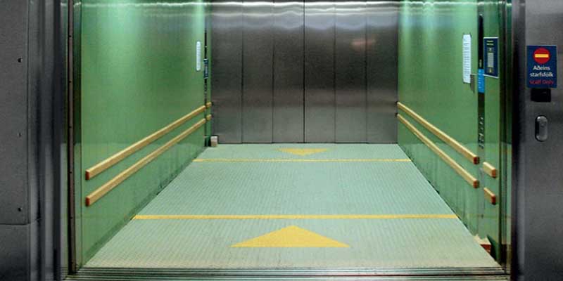 Thang tải hàng 1000kg là gì?