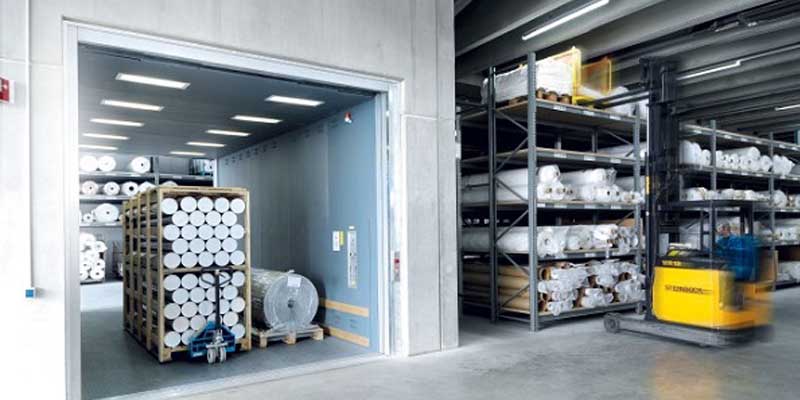 Cấu tạo đặc biệt thang tải hàng 2000kg 