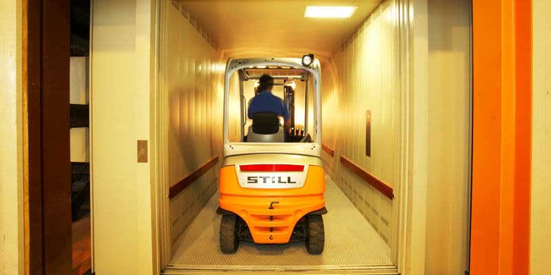 Ưu điểm sử dụng thang hàng tải trọng 2000kg